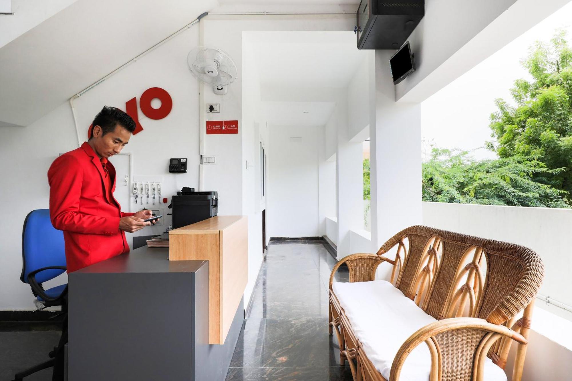 Hotel O Black Pearl Residency Pilamedu Экстерьер фото