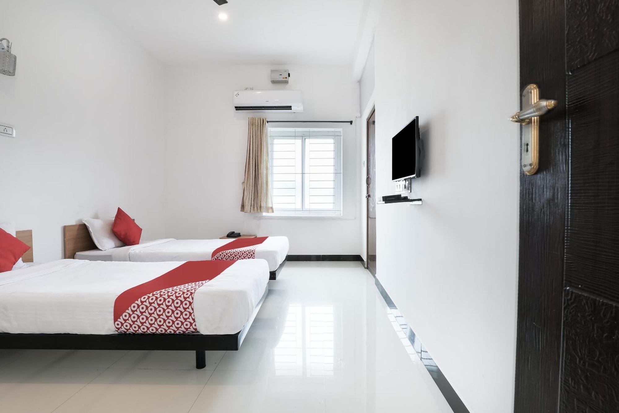 Hotel O Black Pearl Residency Pilamedu Экстерьер фото